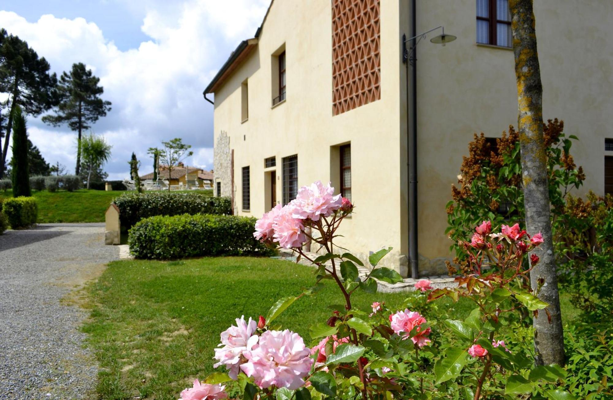 Tuscany Country Apartments Gambassi Terme Eksteriør billede