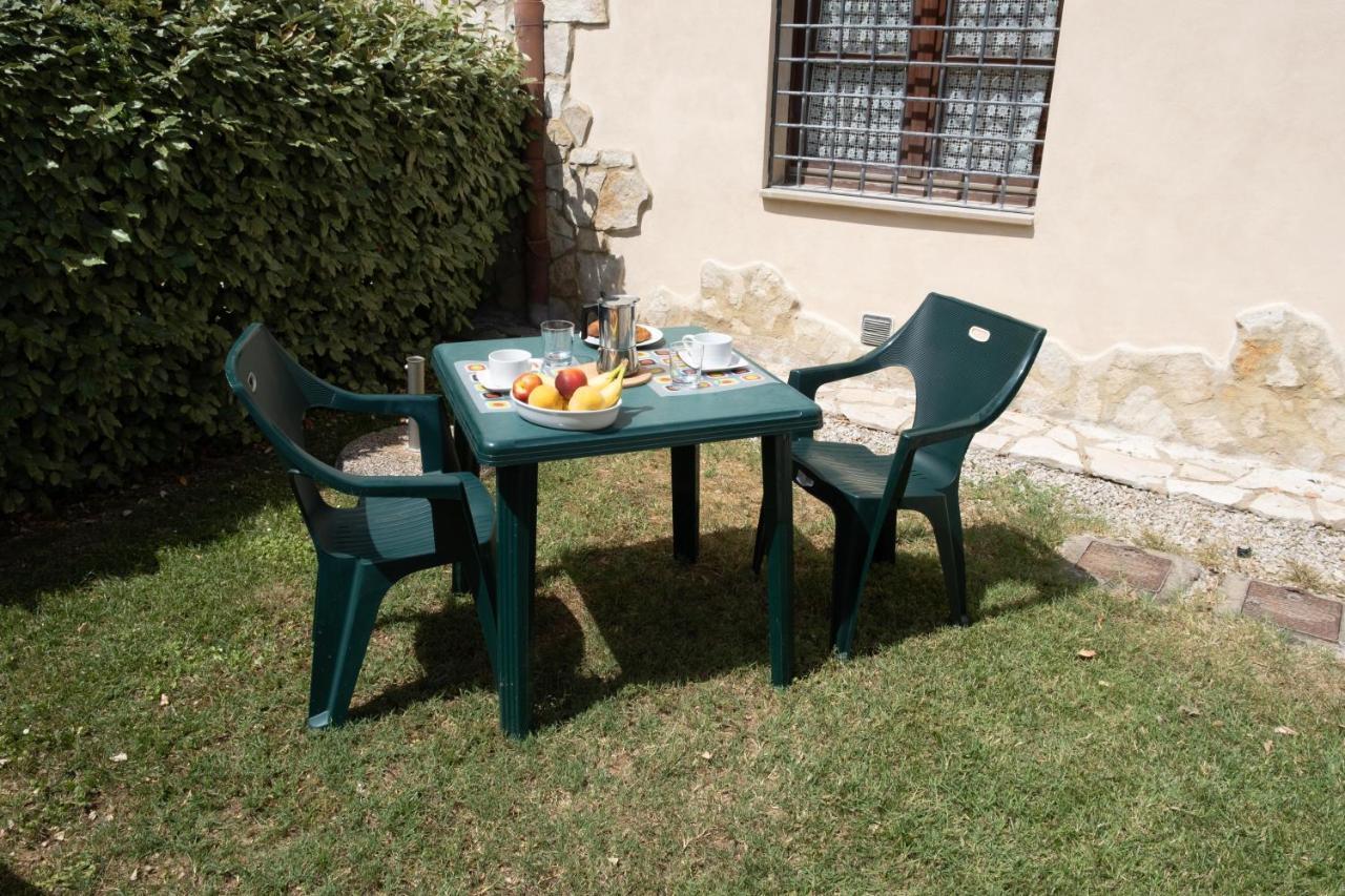 Tuscany Country Apartments Gambassi Terme Eksteriør billede