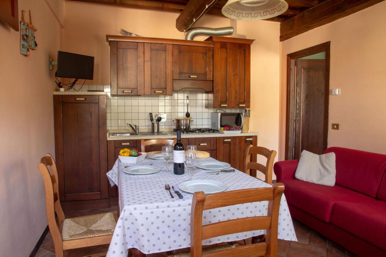 Tuscany Country Apartments Gambassi Terme Eksteriør billede